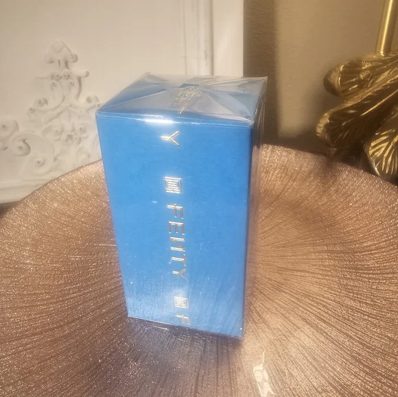 Fenty Blue Box - Picture 4 of 13